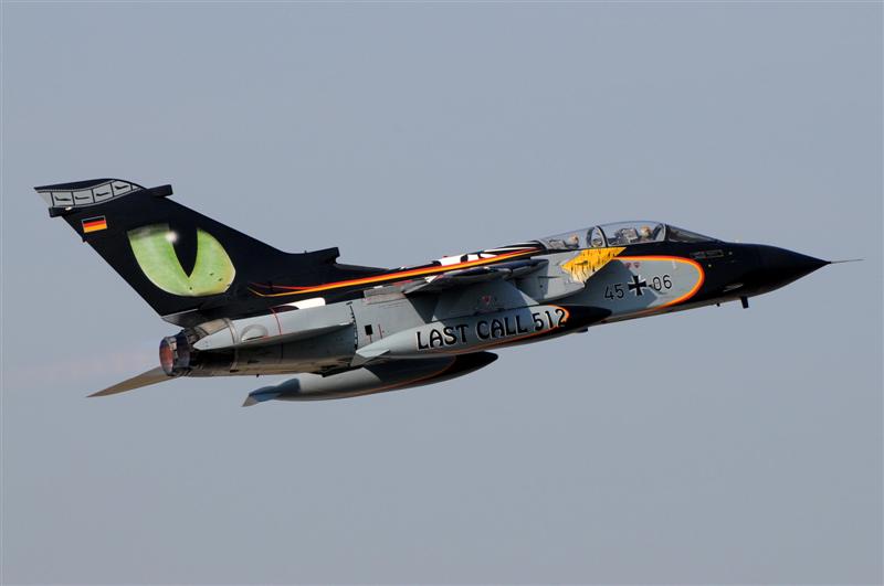 AG 51 Tornado take off.jpg